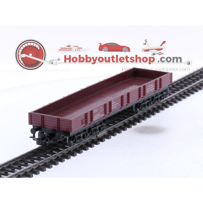 Schaal H0 Märklin 4423, 4473 en 4475 set van 4 lageboordwagens één met huif van de DB #8132
