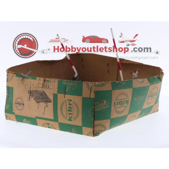 Schaal H0 Kibri 8/54/2 spoorwegovergang #8687