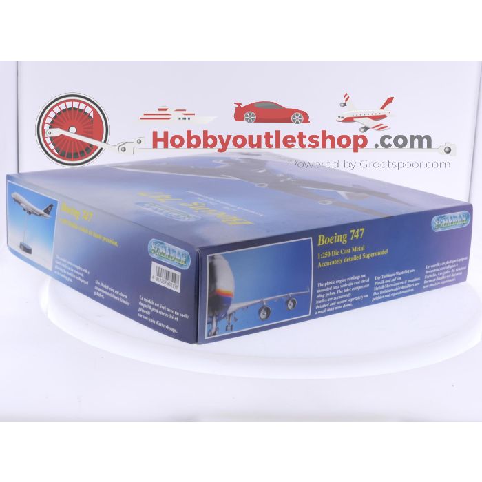 Schaal 1:250 Schabak 850/65 Boeing 747-400 Malaysia Airlines Reg. NA #8284