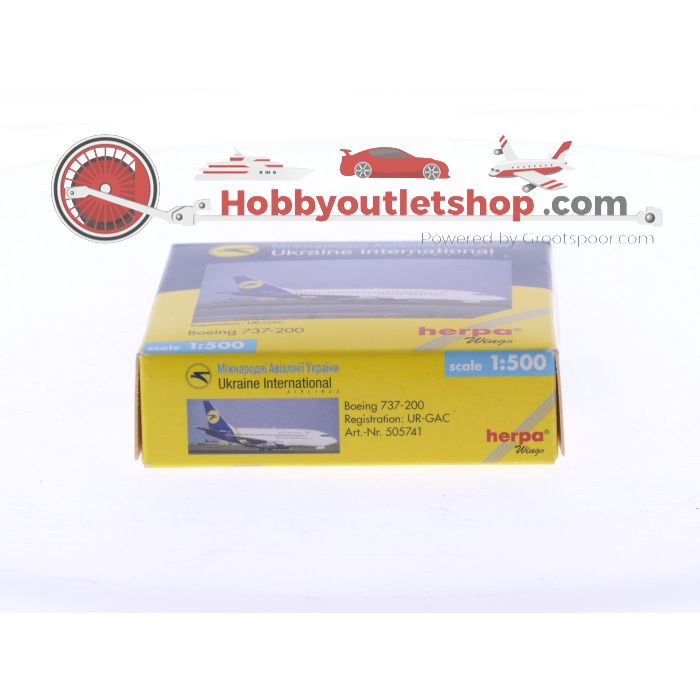 Schaal 1:500 Herpa 505741 Boeing 737-200 Ukraine Int. Airlines Reg. UR-GAC #8402