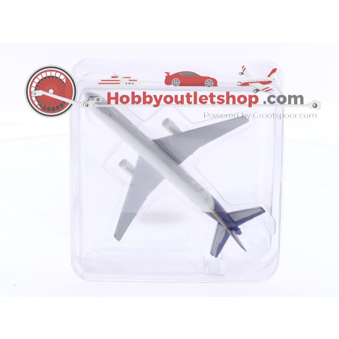 Schaal 1:500 Herpa 503792 Boeing 757-200 Royal Reg. C-GRYK #8540 - sku: 20251121100058 - Gebruikt - Zo goed als nieuw - Afbeelding 4