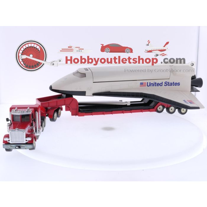 Schaal 1:55 Amerikaanse vrachtwagen met spaceshuttle #8669