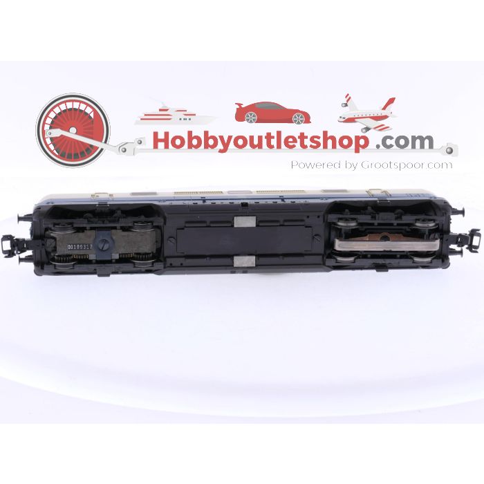 Schaal H0 Märklin 3681 diesellocomotief BR 221 van de DB. Digitaal #8985 - sku: 20260206044955 - Gebruikt - Zeer goede staat - Afbeelding 6