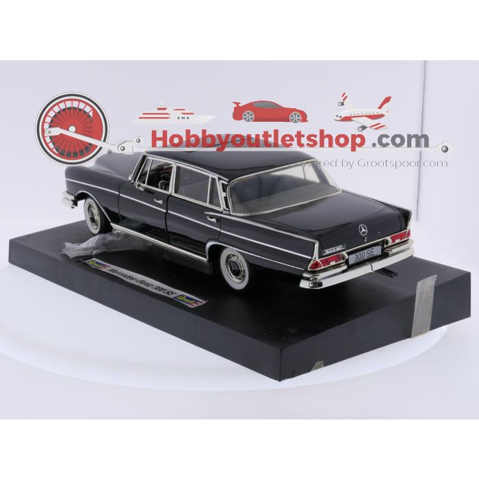 Schaal 1:18 Revell 08910 Mercedes-Benz 300 SE (W112/3) #9234 - sku: 20260415043737 - Used - Good condition - Photo 2
