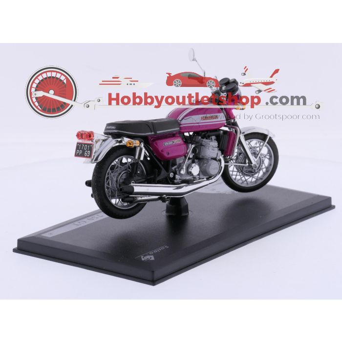 Schaal 1:18 Maisto en Solido 39540, 53454 en 84043 set motoren en een scooter #9289 - sku: 20260505105434 - Used - Good condition - Photo 6