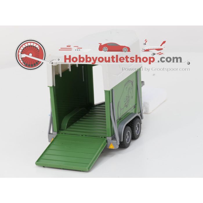 Schaal 1:16 Bruder 2028 en 2520 Jeep Wrangler Unlimited met groene paardentrailer #6654