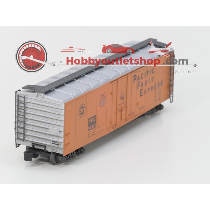 Schaal 0 Pola Maxi set van 4 gesloten goederenwagens van de SP #6915