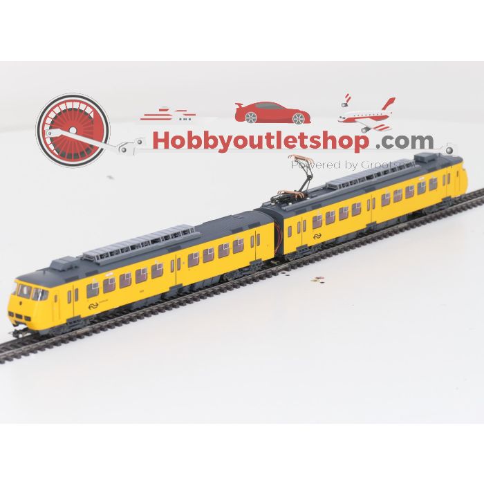 Schaal H0 Fleischmann 1471 elektrisch treinstel 'City Pendel' van de NS #8114