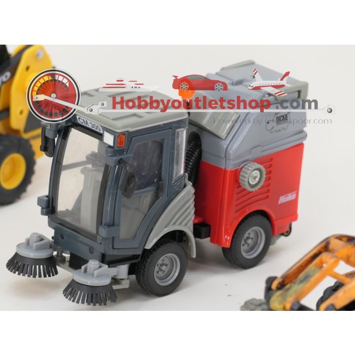 1:24  Set 5 zware voertuigen + Freelander 1:18 #GS07