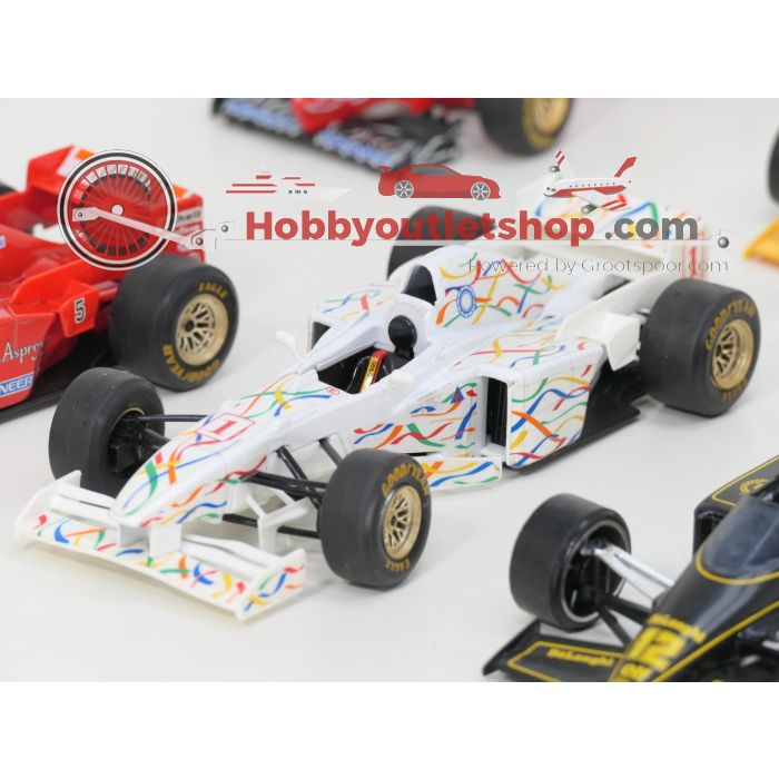 1:24   Set 10 Formule 1 auto's #GS12 - sku: 20251010025303 - Gebruikt - Goede staat - Afbeelding 4