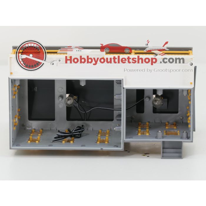 Schaal 0 Lionel 1930440, Rail-King 30-9003 en 30-9007 set van 3 gebouwen #8380