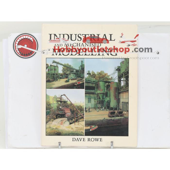 Set van 4 klassieke modelspoor- en trammodelbouw boeken – Tramway & 7mm Modelling (UK) #8852 - sku: 20260123023459 - Gebruikt - Goede staat - Afbeelding 7