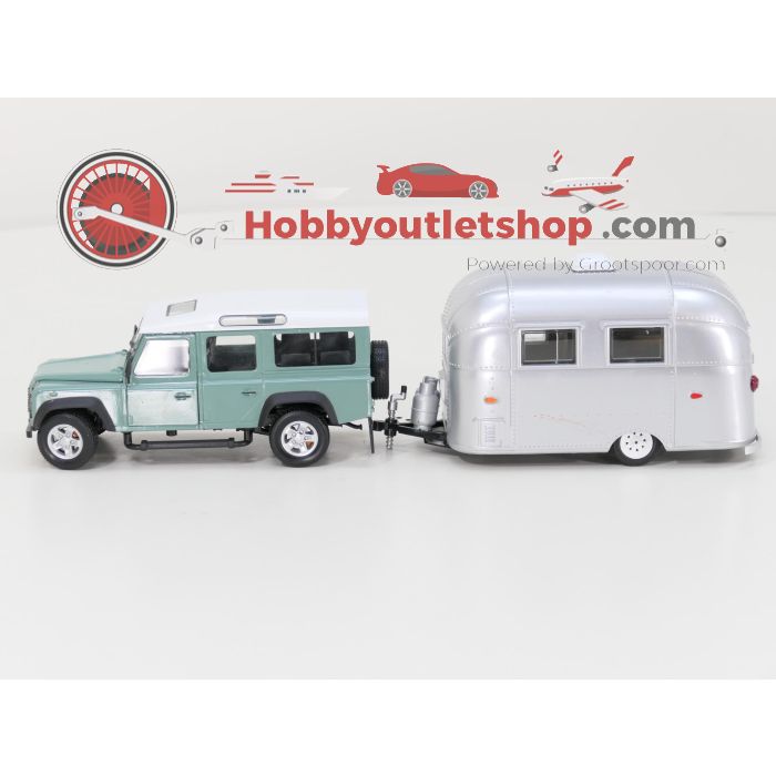 Schaal 1:24 Alloy Landrover Defender & Greenlight Bambi Airstream Sport, caravan polished silver - sku: 20260130051958 - Gebraucht - Guter Zustand - Bild 2