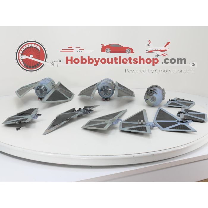 Grote set Starwars items. Diverse schalen. #9353 - sku: 20260513095101 - Gebruikt - Redelijke staat - Afbeelding 16