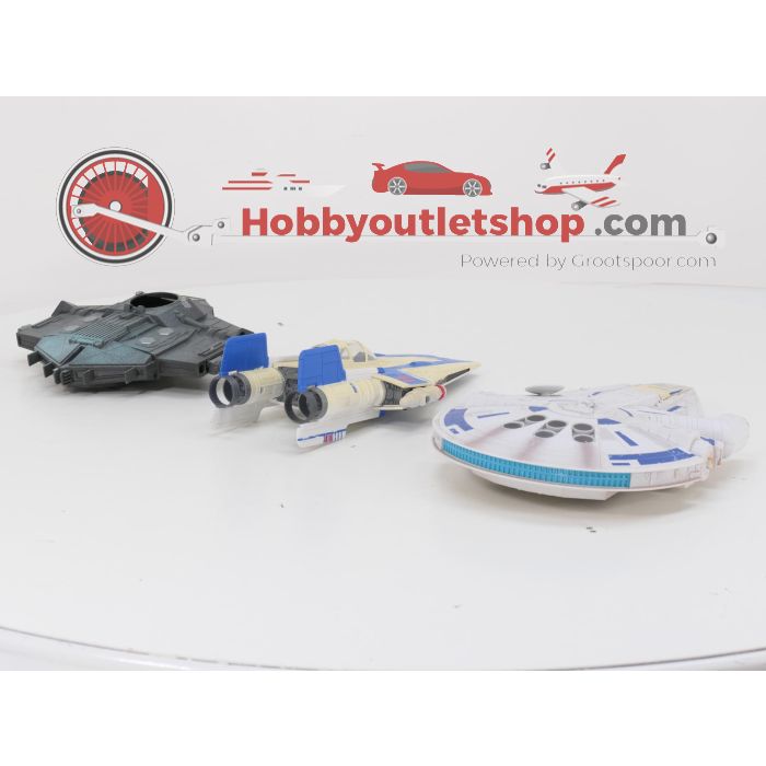Grote set Starwars items. Diverse schalen. #9353 - sku: 20260513095101 - Gebruikt - Redelijke staat - Afbeelding 21