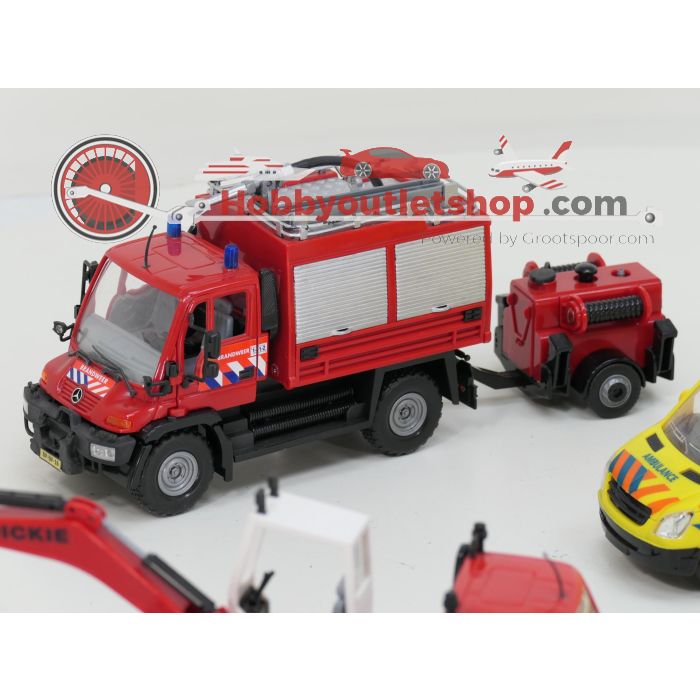 Hulpdiensten set A Brandweer en Ambulance +/- 1:24 - sku: 20260618022648 - Used - Very good condition - Photo 4