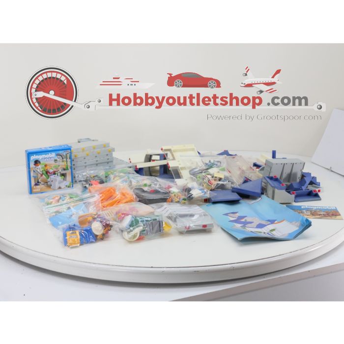 Playmobil 4404 Ziekenhuis met 4405, 6662, 5399 & 9267 Combinatieset VVP #9911 - sku: 20260805021604 - Gebruikt - Zeer goede staat - Afbeelding 1
