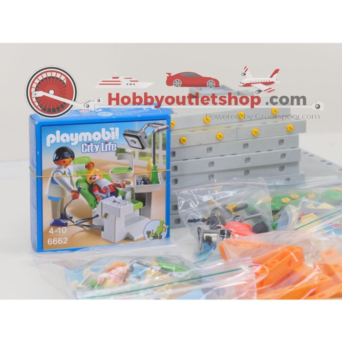 Playmobil 4404 Ziekenhuis met 4405, 6662, 5399 & 9267 Combinatieset VVP #9911 - sku: 20260805021604 - Gebruikt - Zeer goede staat - Afbeelding 2