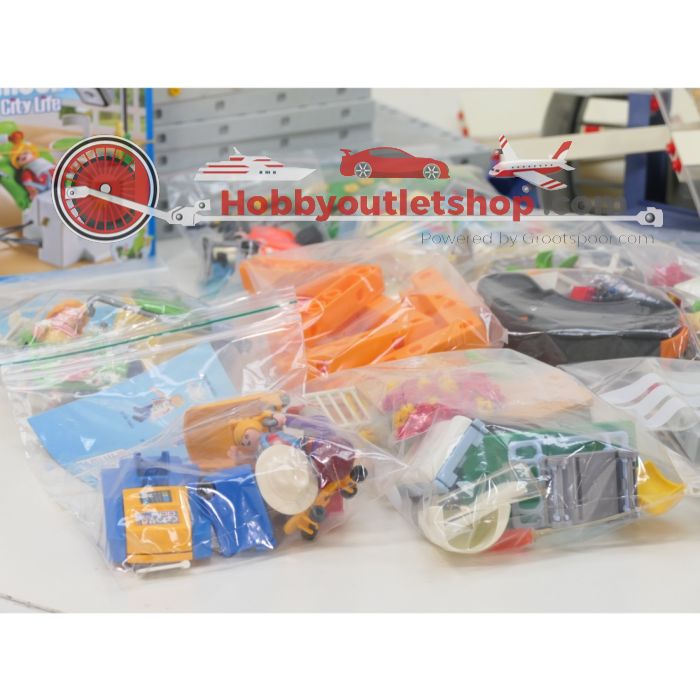 Playmobil 4404 Ziekenhuis met 4405, 6662, 5399 & 9267 Combinatieset VVP #9911 - sku: 20260805021604 - Gebruikt - Zeer goede staat - Afbeelding 7