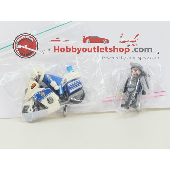 Playmobil 5299 Politiebureau met 4429 4267 4262 4059 4471 Politie VVP #9919 - sku: 20260806023505 - Gebruikt - Zeer goede staat - Afbeelding 7