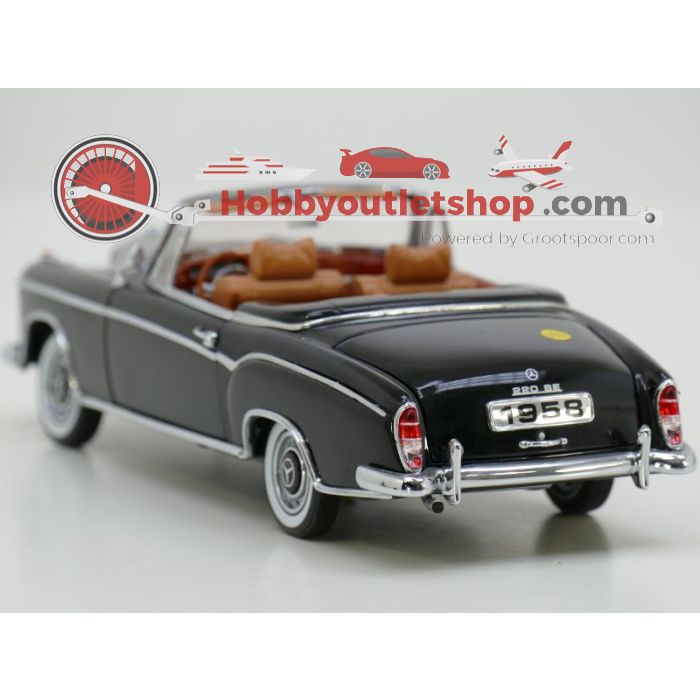 Schaal 1:18 Sun Star 3551 Mercedes 220 SE #940