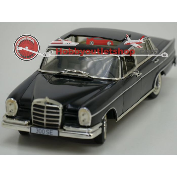 Schaal 1:18 Revell 9050 Mercedes 300 SE #944