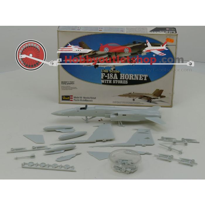 Schaal 1:48 ESCI 4072 Monogram 74019 Revell H-4505 F18A Hornet #152
