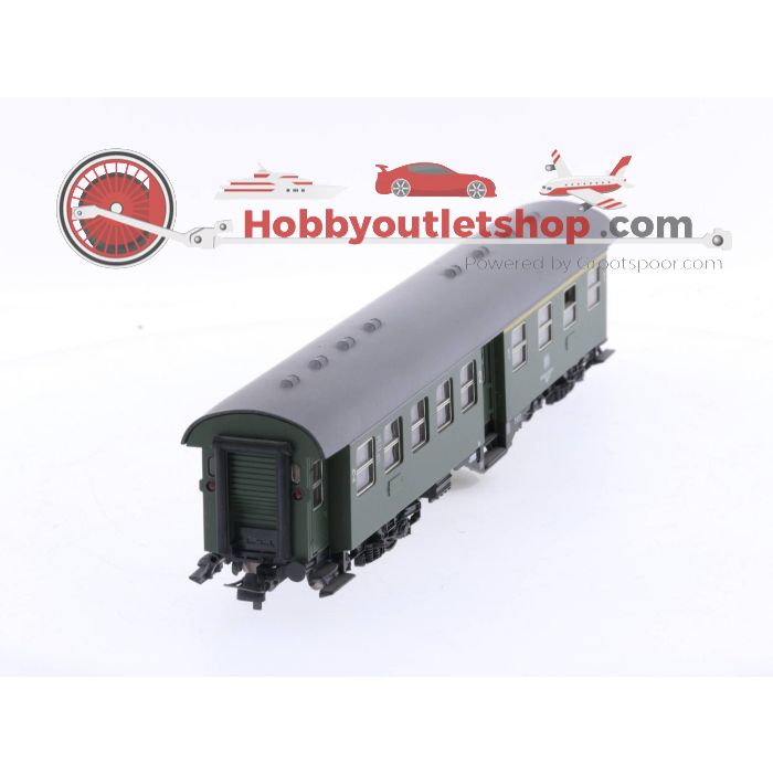 Schaal H0 Roco 2x 4150S en 1x 4252S Personenrijtuigen van de DB #5139