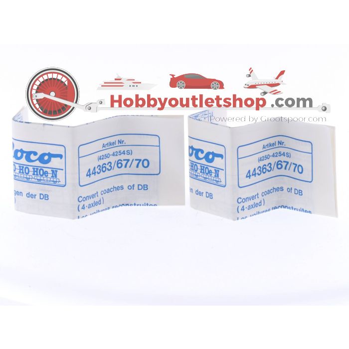 Schaal H0 Roco 2x 4150S en 1x 4252S Personenrijtuigen van de DB #5139