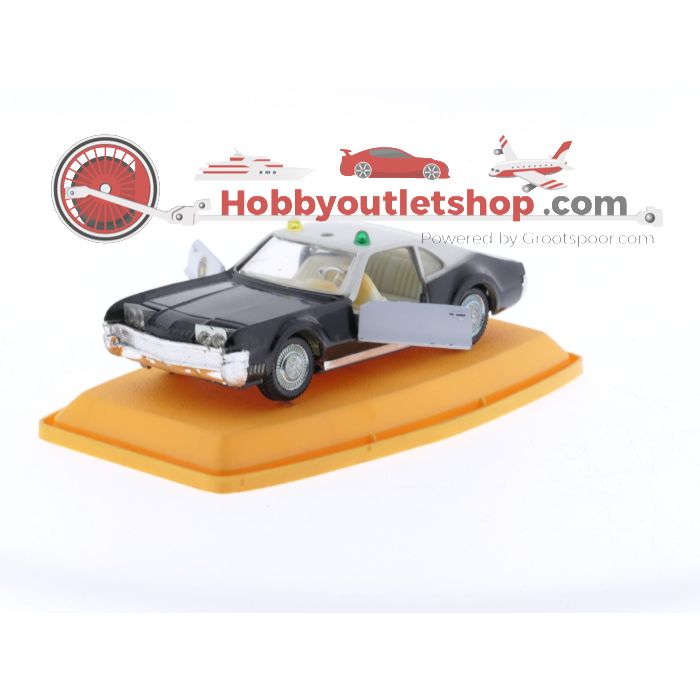 Schaal 1:43 Pilen S.A. M298 Oldsmobile Policia #5411