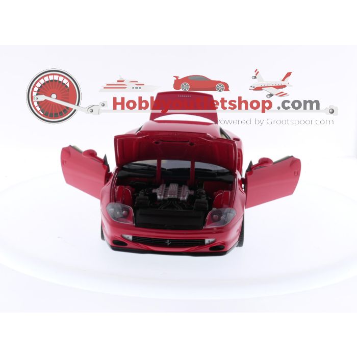 Schaal 1:18 UT-Models 180076020 Ferrari F550 Maranello 1996  #3420
