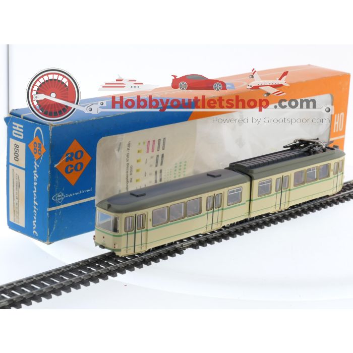 Schaal H0 Roco 8500 KVB tweedelige düwag tram van de DB #5696