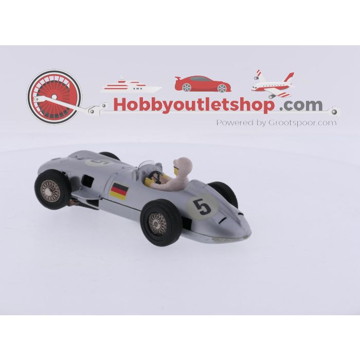 Schaal 1:32 Märklin Sprint. 1300  Mercedes W196 Monoposto silver. Nr.5 #4190