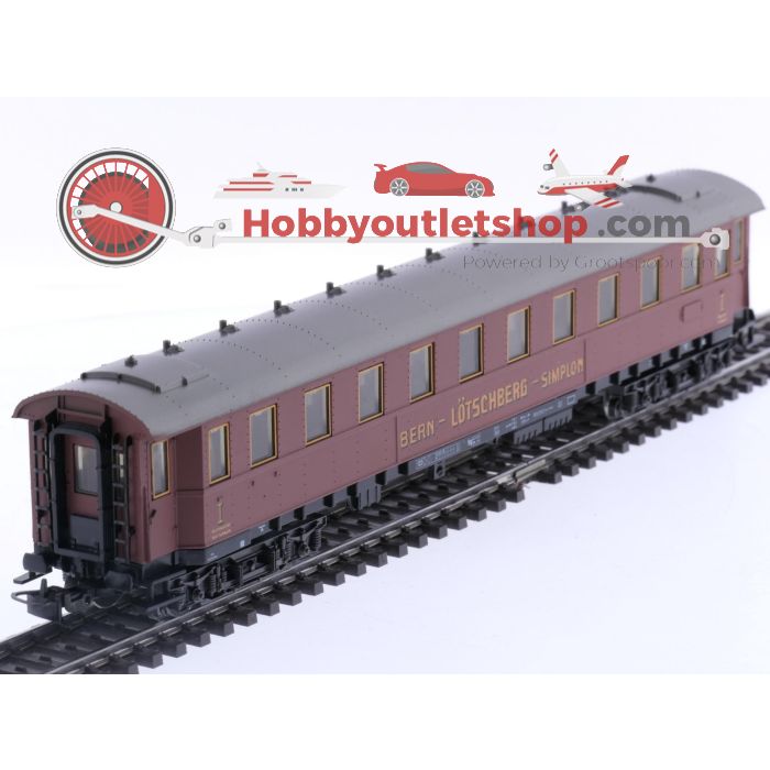 Schaal H0 Märklin 4139, 4140 en 4141 3-delige set rijtuigen van de BLS #P187