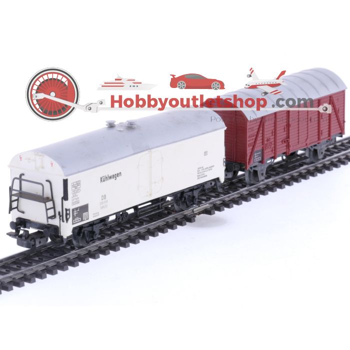 Schaal H0 Märklin 4505 & 4620 gesloten goederenwagens van de DB #5795