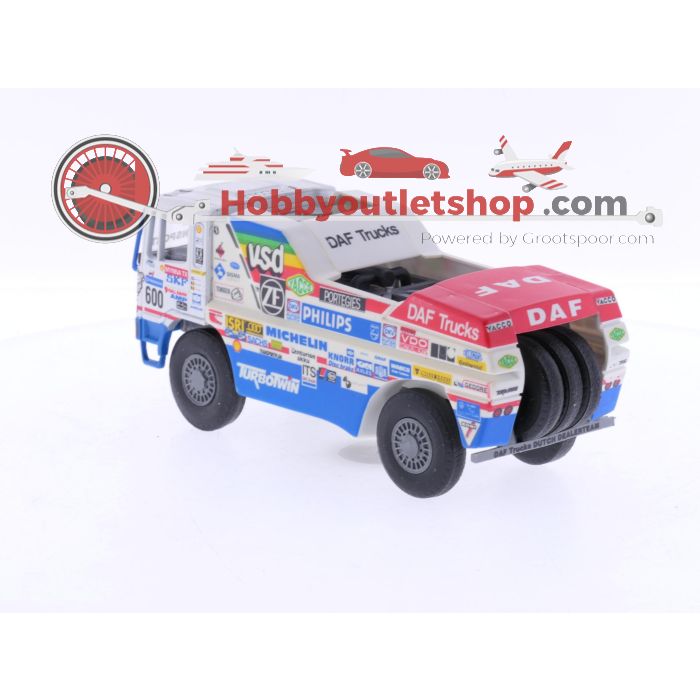 Schaal 1:50 Portegies truck models DAF Turbotwin II Parijs-Dakar 1988.Jan de Rooy 600,608,609 . Set van 4 modellen, met fotos en stickers #6051 - sku: 20240809111656 - Gebruikt - Zo goed als nieuw - Afbeelding 6