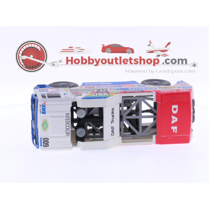 Schaal 1:50 Portegies truck models DAF Turbotwin II Parijs-Dakar 1988.Jan de Rooy 600,608,609 . Set van 4 modellen, met fotos en stickers #6051 - sku: 20240809111656 - Gebruikt - Zo goed als nieuw - Afbeelding 12