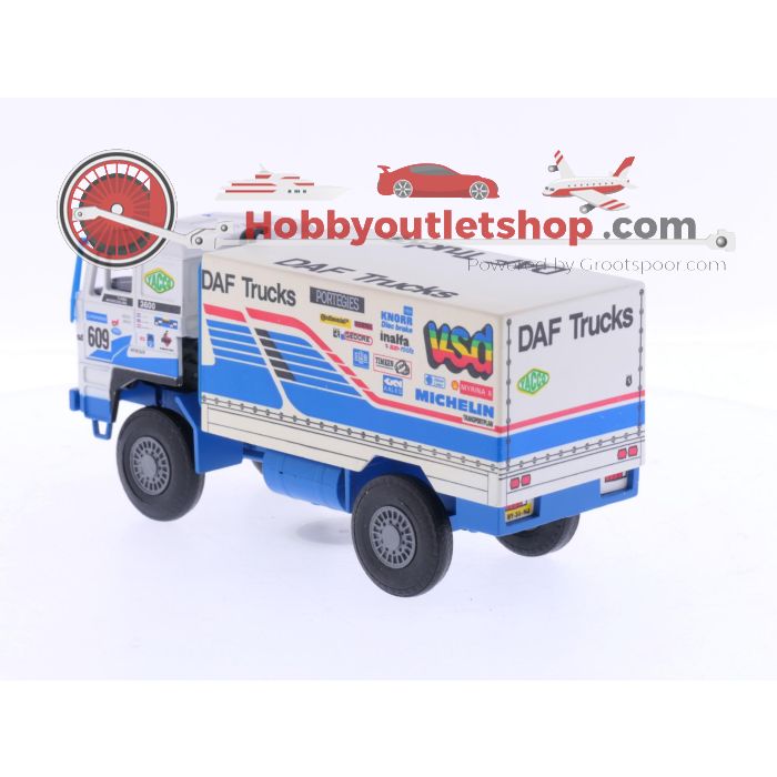 Schaal 1:50 Portegies truck models DAF Turbotwin II Parijs-Dakar 1988.Jan de Rooy 600,608,609 . Set van 4 modellen, met fotos en stickers #6051 - sku: 20240809111656 - Gebruikt - Zo goed als nieuw - Afbeelding 31