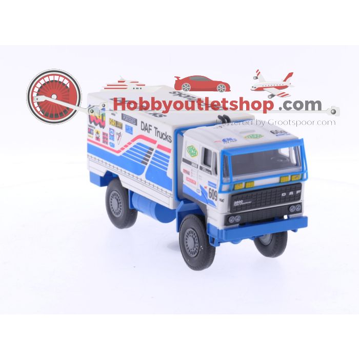 Schaal 1:50 Portegies truck models DAF Turbotwin II Parijs-Dakar 1988.Jan de Rooy 600,608,609 . Set van 4 modellen, met fotos en stickers #6051 - sku: 20240809111656 - Gebruikt - Zo goed als nieuw - Afbeelding 34