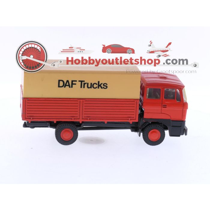 Schaal 1:50 Lion Car Nr.58 Daf 2800 Vrachtauto met kantelcabine en geloten laadbak. #6098