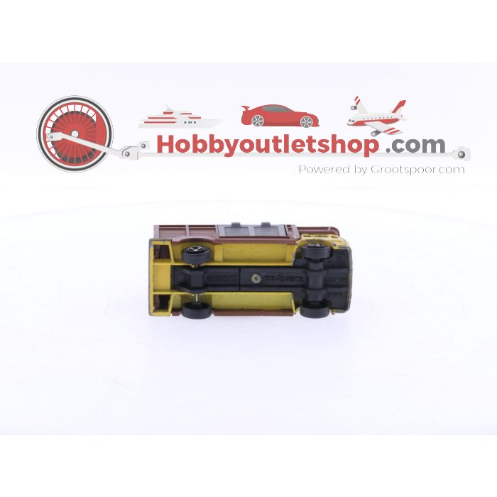 Schaal 1:100 2x Majorette Mercedes Benz 254 Dallas Ewing Horse Cattle Truck. #6108