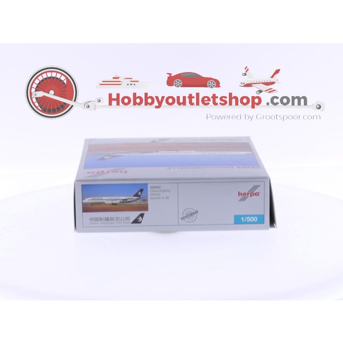 Schaal 1:500 Herpa 505253 China Xinjiang Airlines - Ilyushin IL-86 Reg.Nr. B-2018 #6269 - sku: 20240919014540 - Gebruikt - Nieuwstaat - Afbeelding 4
