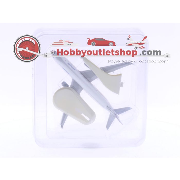 Schaal 1:500 - Schuco/Star Jets 355 7615 -  Malaysia Airways Airbus A330 Reg.Nr. 9M-MKF #6307