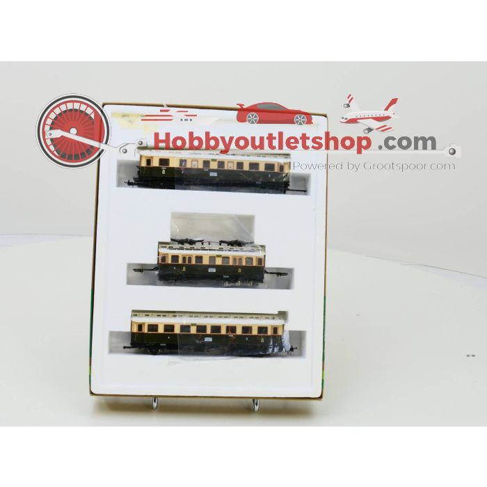 Schaal H0 Trix 22491 3 delige elektrische treinstel ET 831/831a/832 KPEV #2512