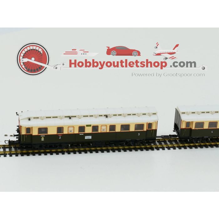 Schaal H0 Trix 22491 3 delige elektrische treinstel ET 831/831a/832 KPEV #2512