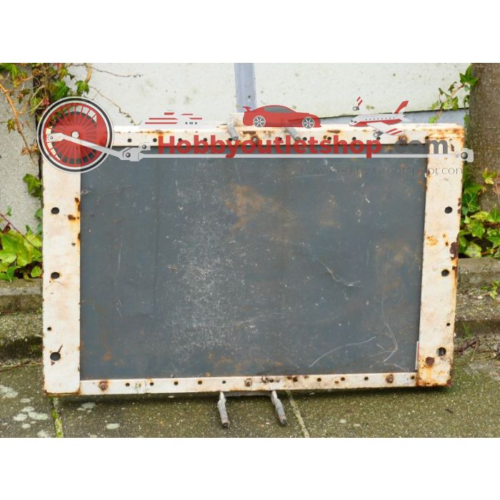 Grijze houder met rood wit stop bord