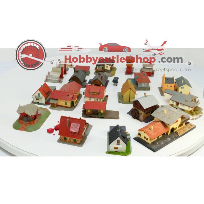 Schaal H0 Assortiment van 21 gebouwen #1846 - sku: 20220505121443 - Gebruikt - Goede staat - Afbeelding 2