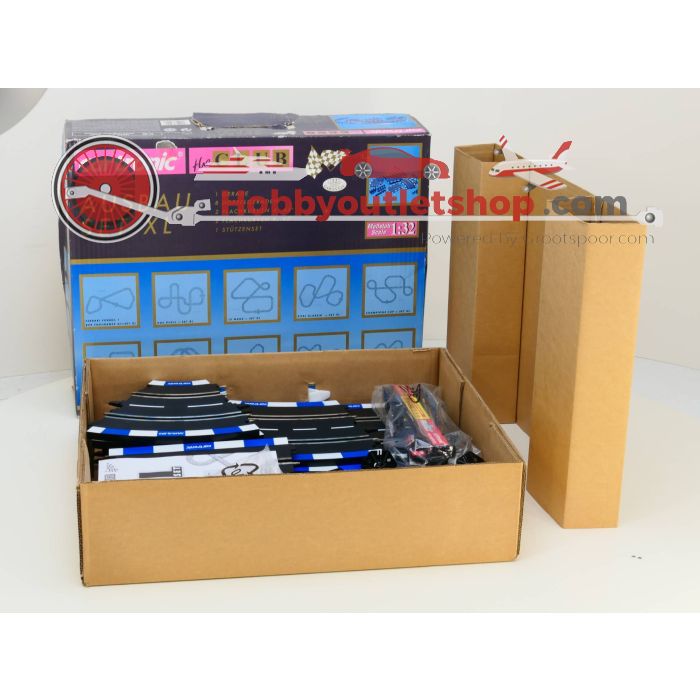 Schaal 1:32 Cartronic the Club / Das Duell + ausbau set XL #2317