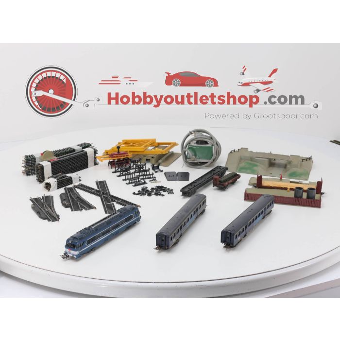 Schaal H0 Lima/Jouef startset met een trafo, dieselloc, 4 wagons, draaibrug, laadplatform, container portaal, wisselset en diverse rails #3865 - sku: 20230512100728 - Gebruikt - Goede staat - Afbeelding 2