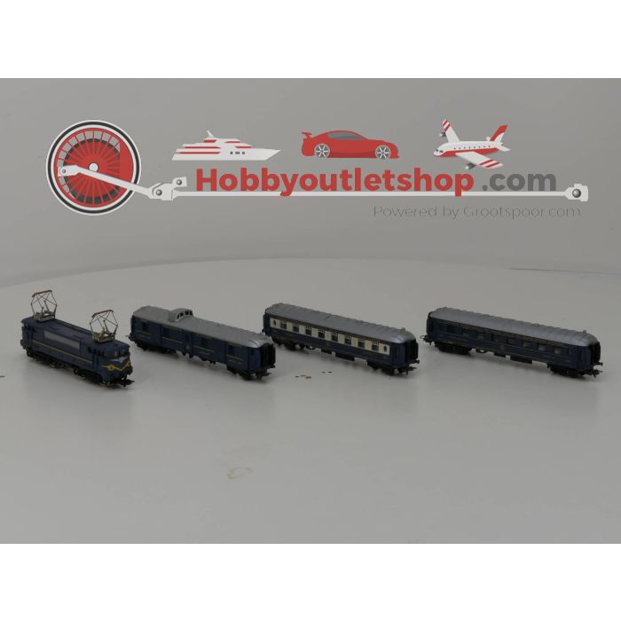 Schaal H0 Lima (lucky life) startset van de SNCF met een trafo, electische locomotief BB 9210, 3 wagons, rails, wissels etc. #3979